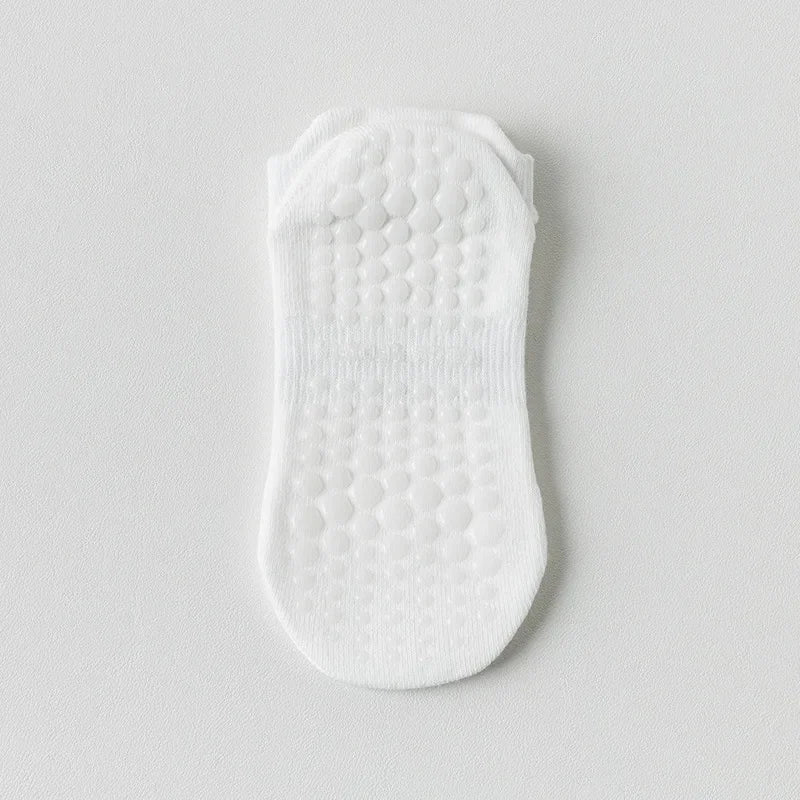 Meias Antiderrapantes para Yoga e Pilates – Conforto e Segurança para Seus Treinos!