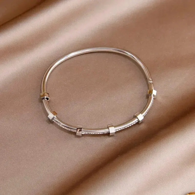 Bracelete de Aço Inoxidável com Zirconia - Prata ou Ouro